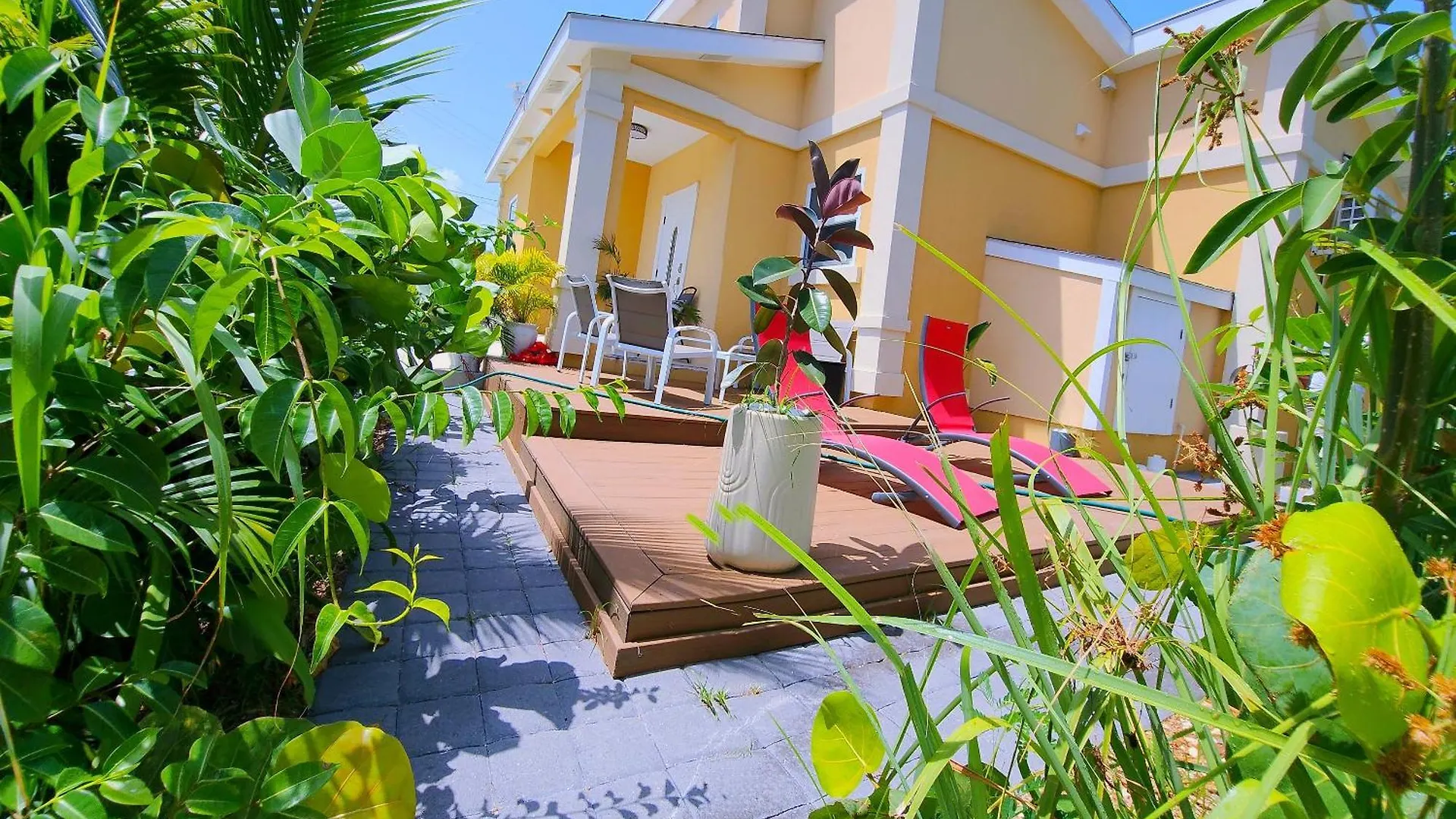 Lemongrass Haven Villa Battle Ground 0*,  Cayman Islands